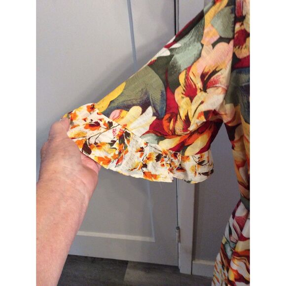 New NWT Figeroa Flower Flutter Sleeve Tiered Sunflower Floral Large Lined - Picture 3 of 9